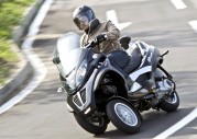 Piaggio MP3 LT 250